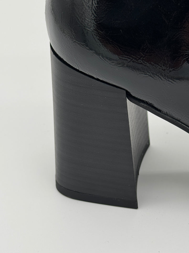 Marco Tozzi Schwarze Stiefeletten 2-25303-47 001