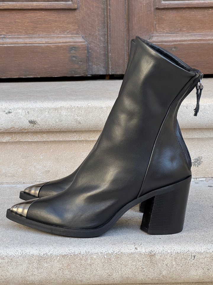 Schwarze Leder-Ankle-Boots mit Metallkappe CK7-6 Semerdjian