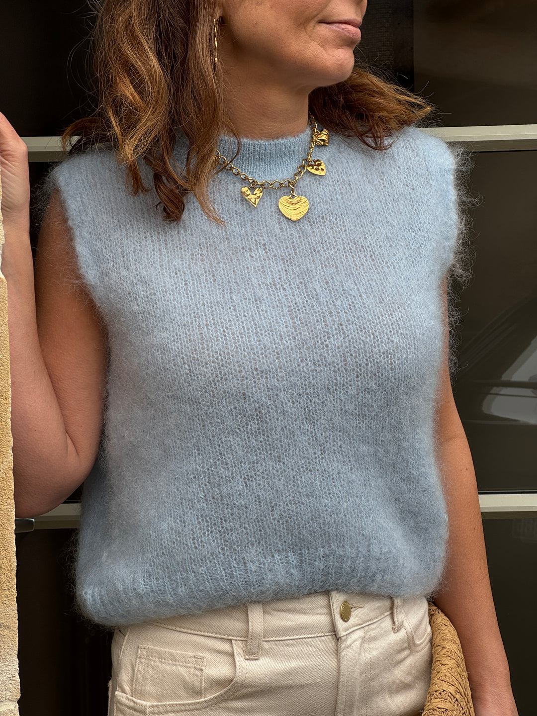 INOA himmelblauer ärmelloser Rundhalspullover