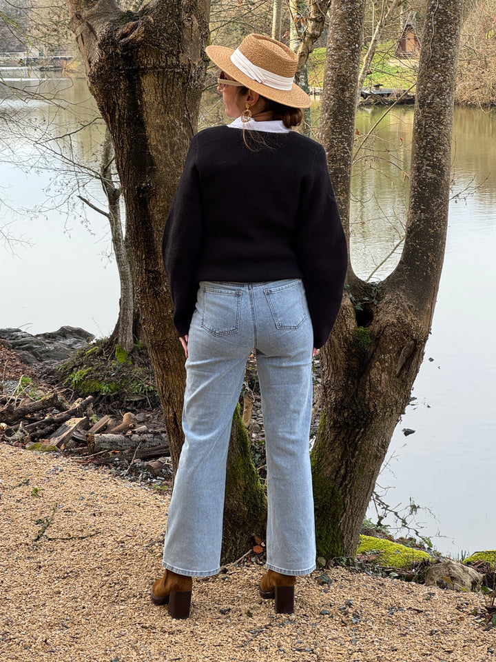 Jean Stone, weiße Durchbruchstickerei ALMA