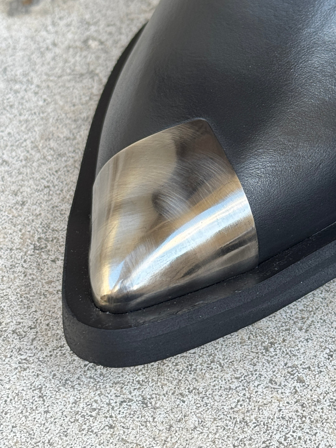 Schwarze Leder-Ankle-Boots mit Metallkappe CK7-6 Semerdjian