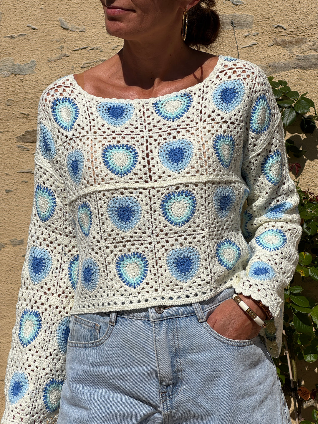 Top crochet écru coeur bleu ROSALIA