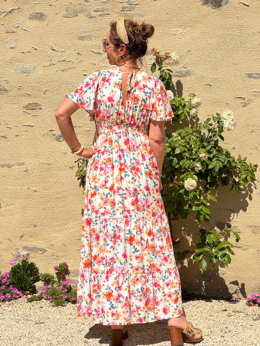 Robe imprimé floral multicolore fond beige MIRANDA In April 1986