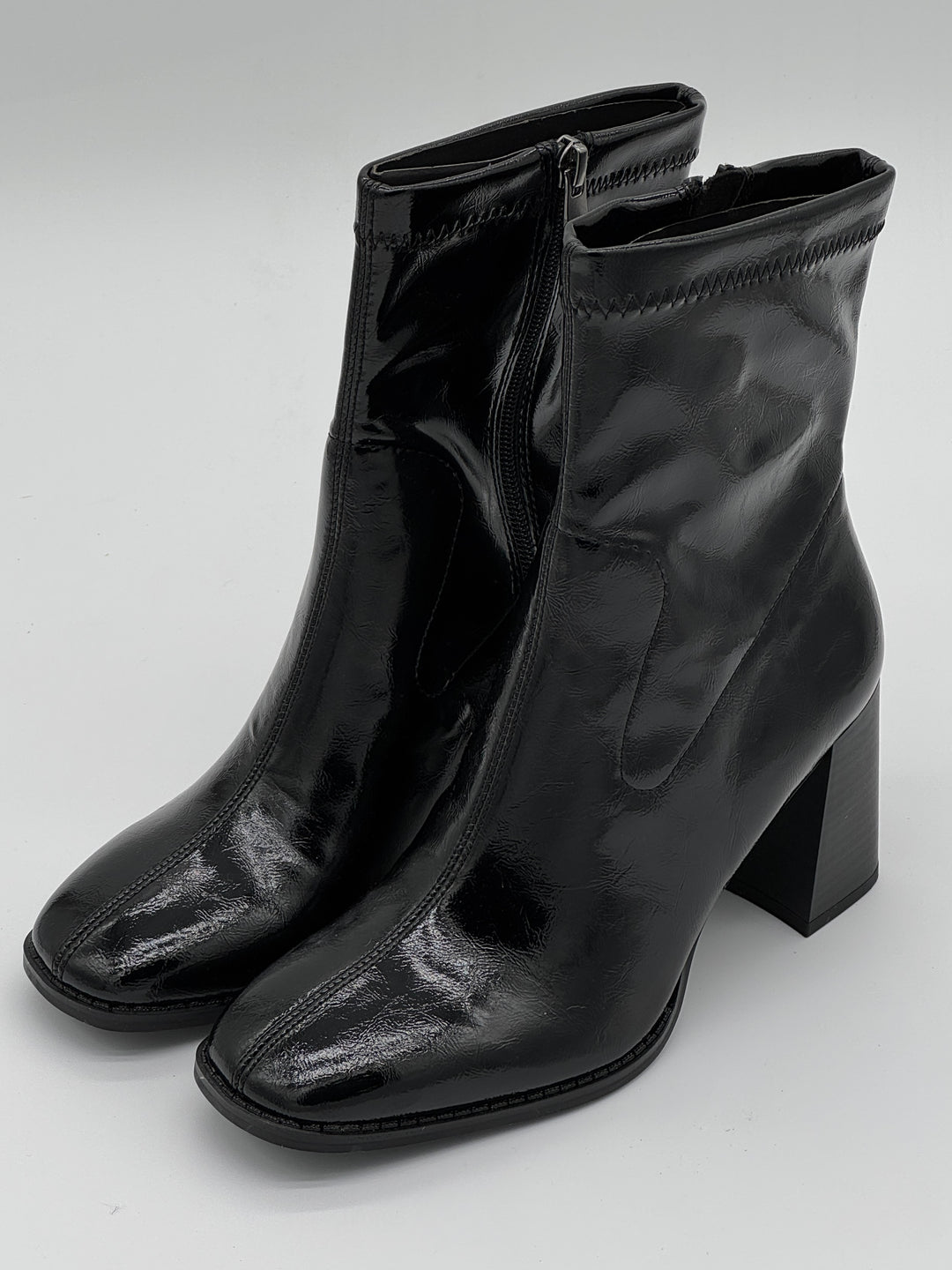 Marco Tozzi Schwarze Stiefeletten 2-25303-47 001