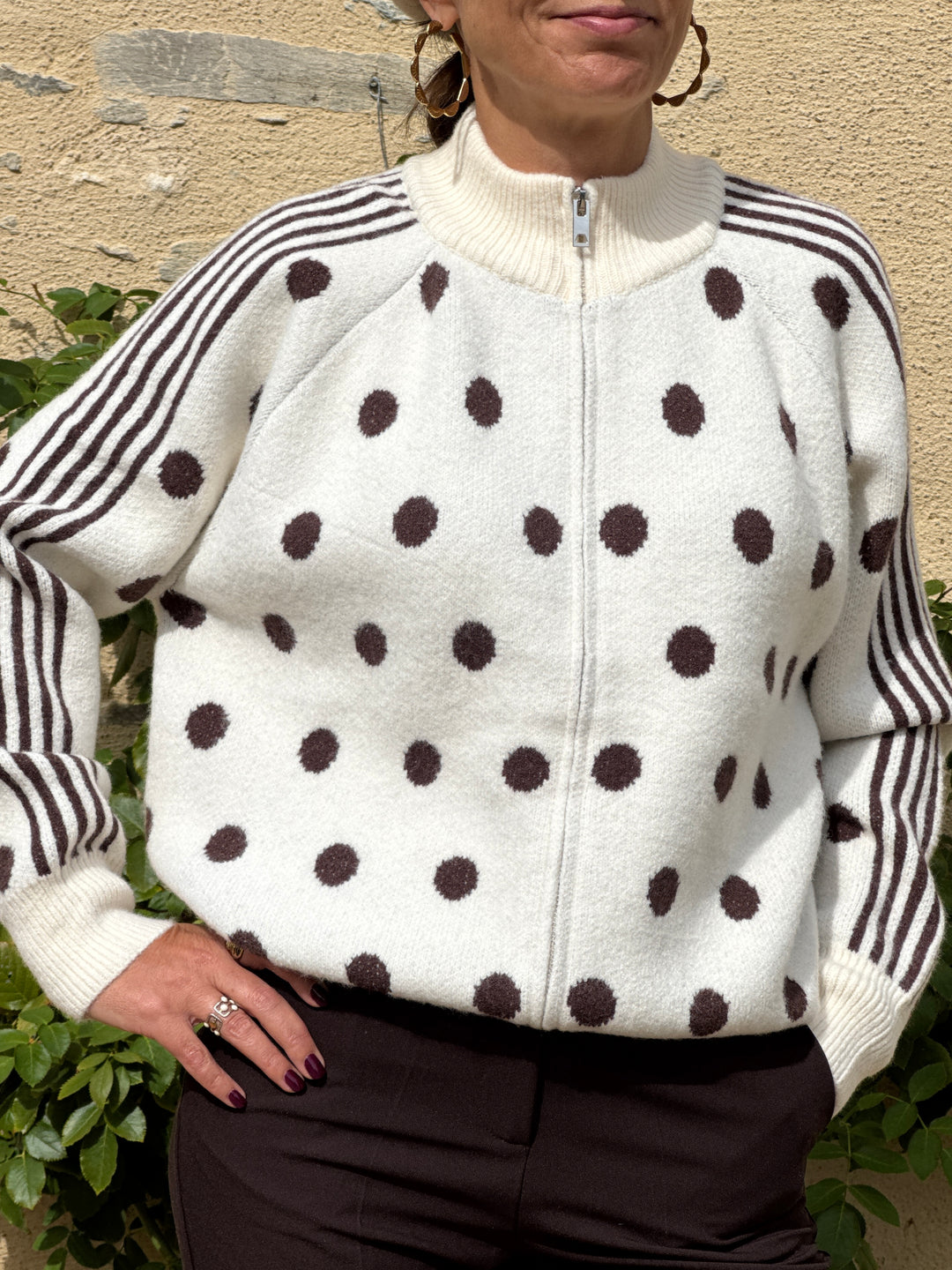 Gilet pois chocolat fond écru NELIA