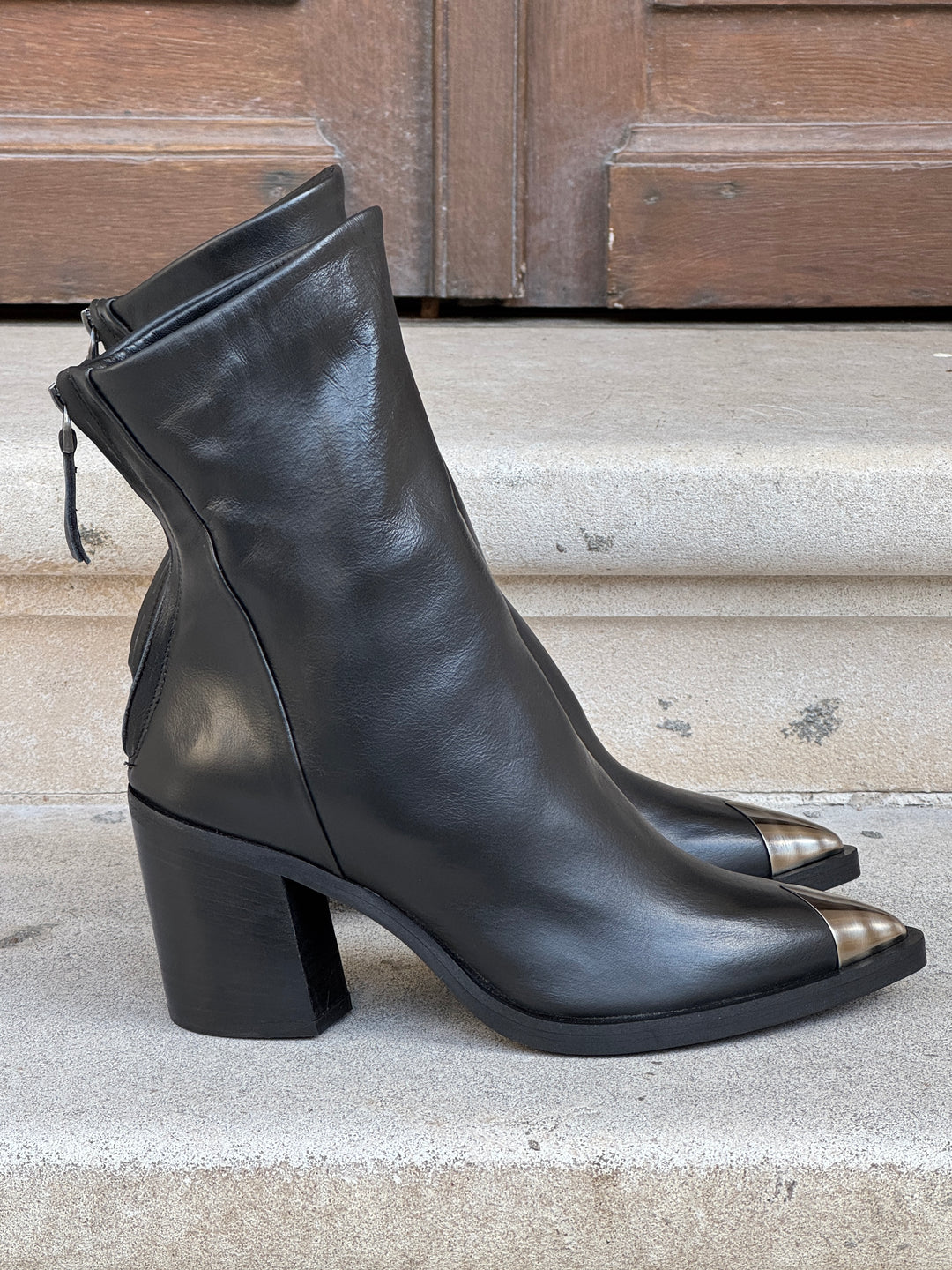 Schwarze Leder-Ankle-Boots mit Metallkappe CK7-6 Semerdjian