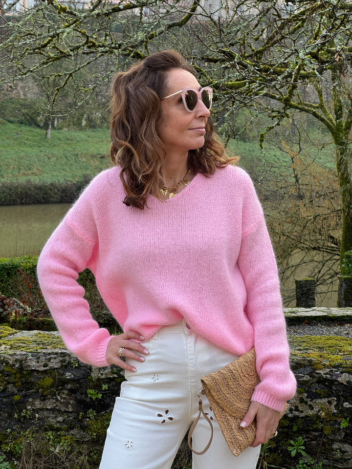Pull rose en maille col V NADEGE