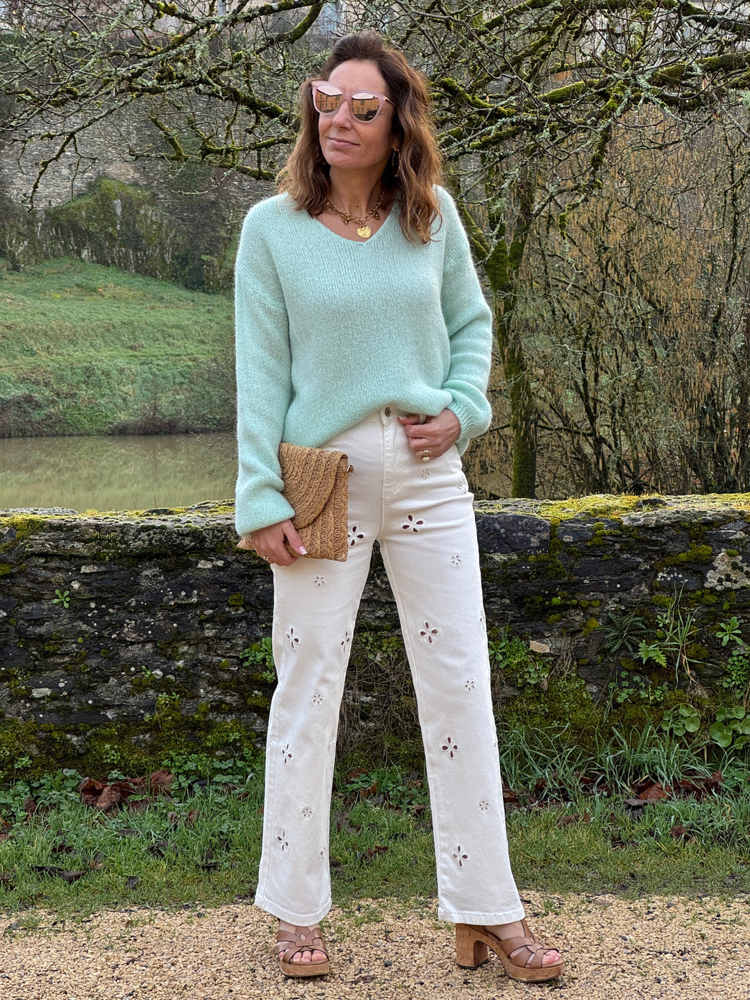 NADEGE grüner Strickpullover mit V-Ausschnitt