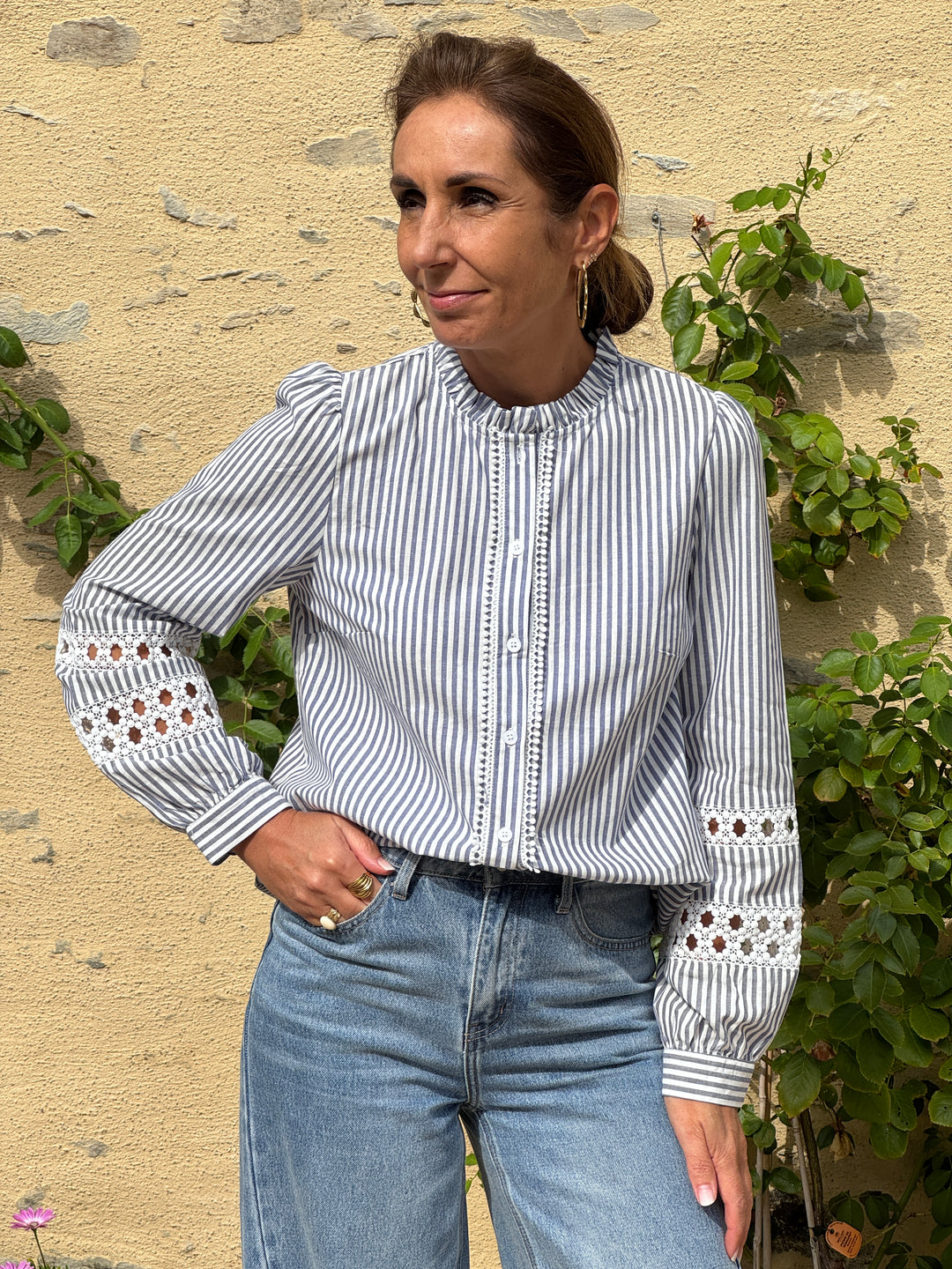 Chemise ARMAND rayures tennis bleues In April 1986