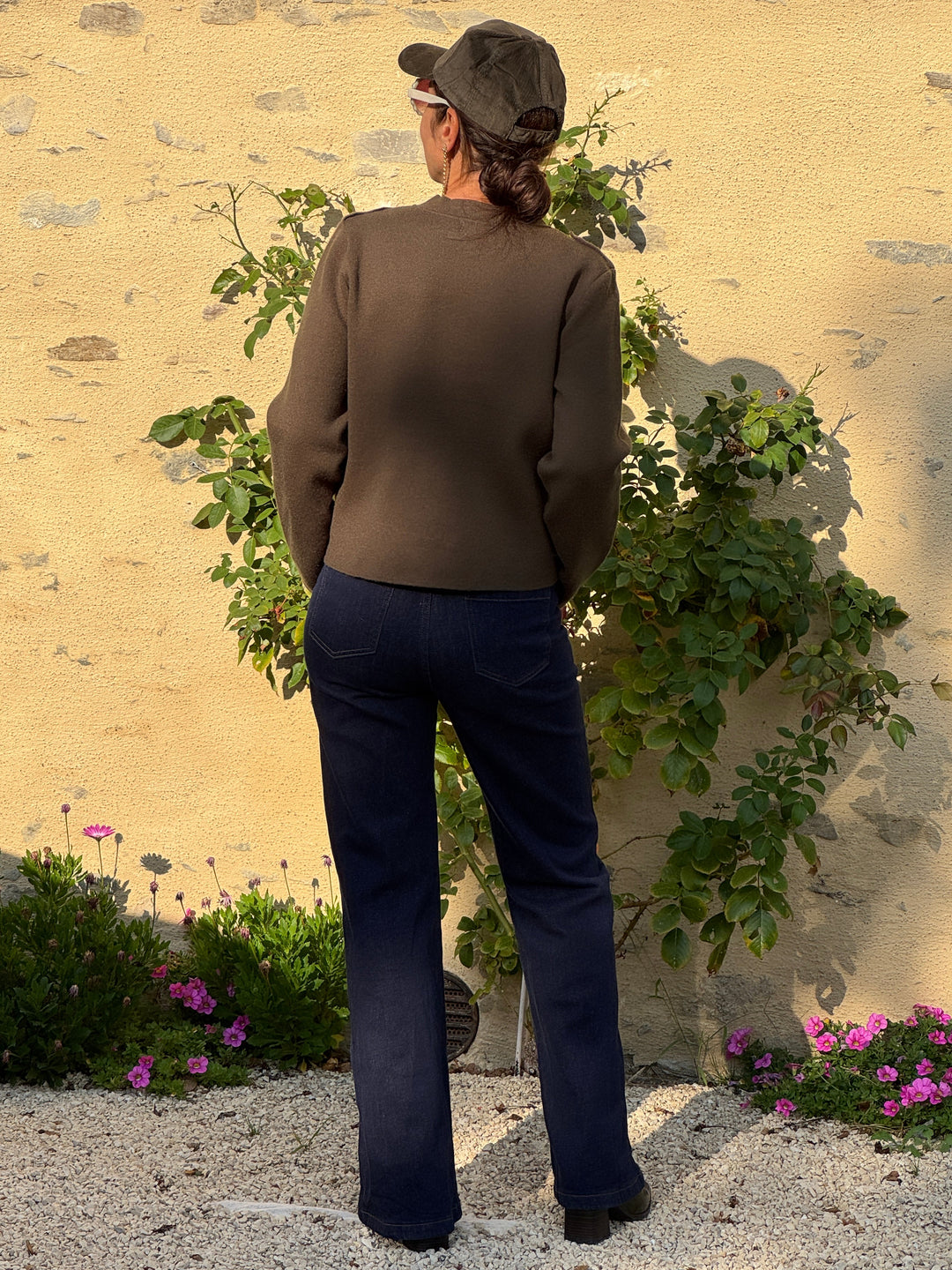 Veste kaki en maille officier NINO In April 1986