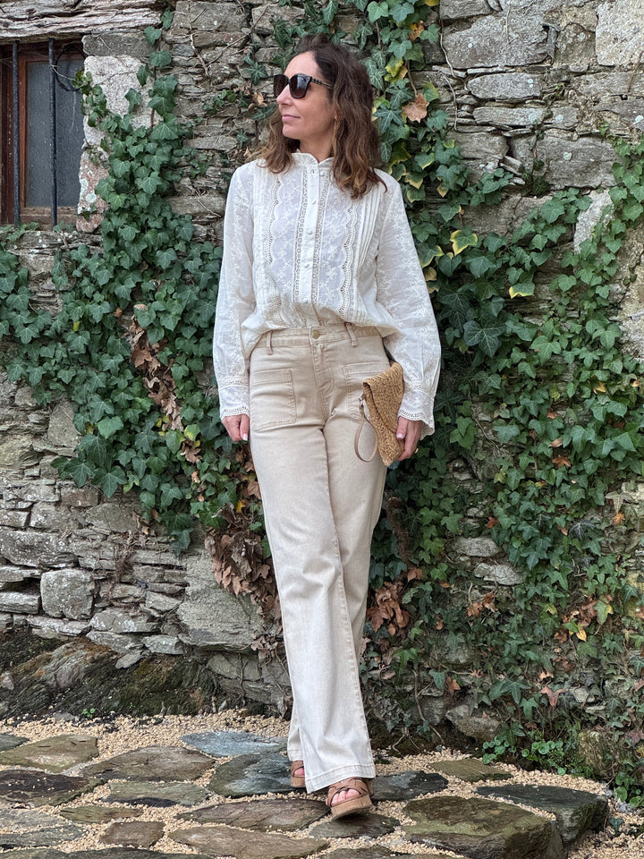 SONNY La Petite Étoile faded beige flare jeans