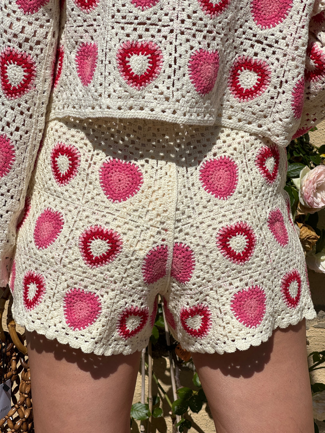 Short crochet rose rouge et écru YUNA