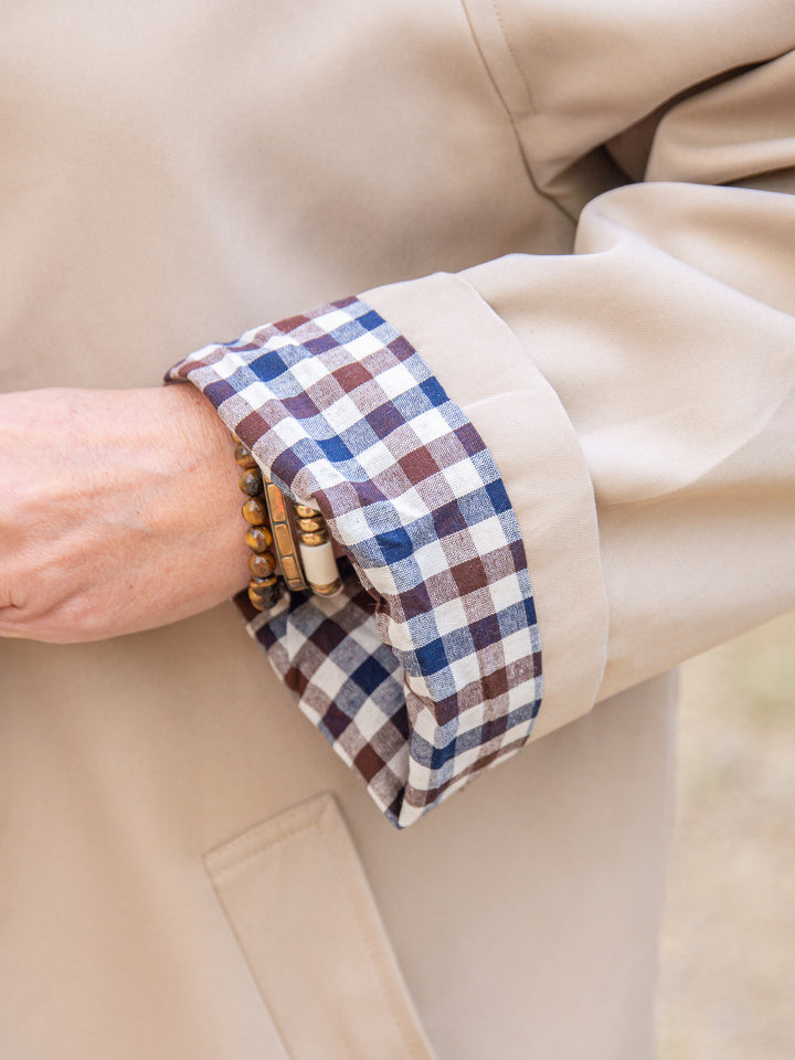 Trench long beige détail vichy marine et chocolat CALYSPSA