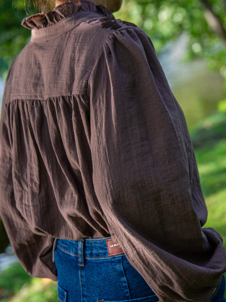 Chemisier chocolat broderies florales ADELIE