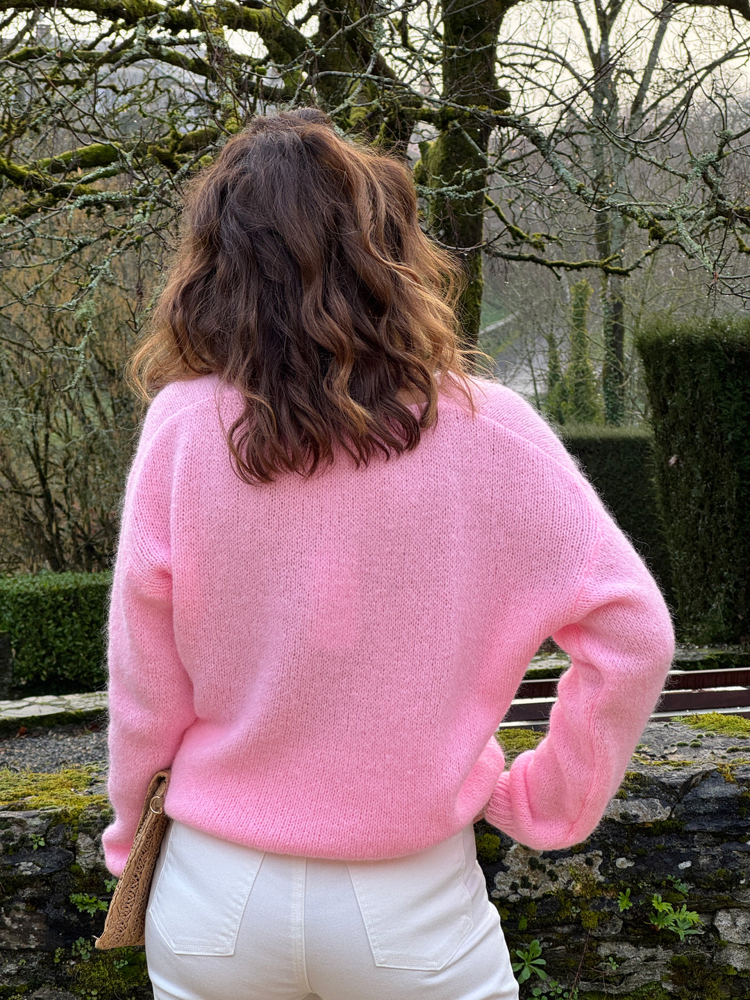Pull rose en maille col V NADEGE