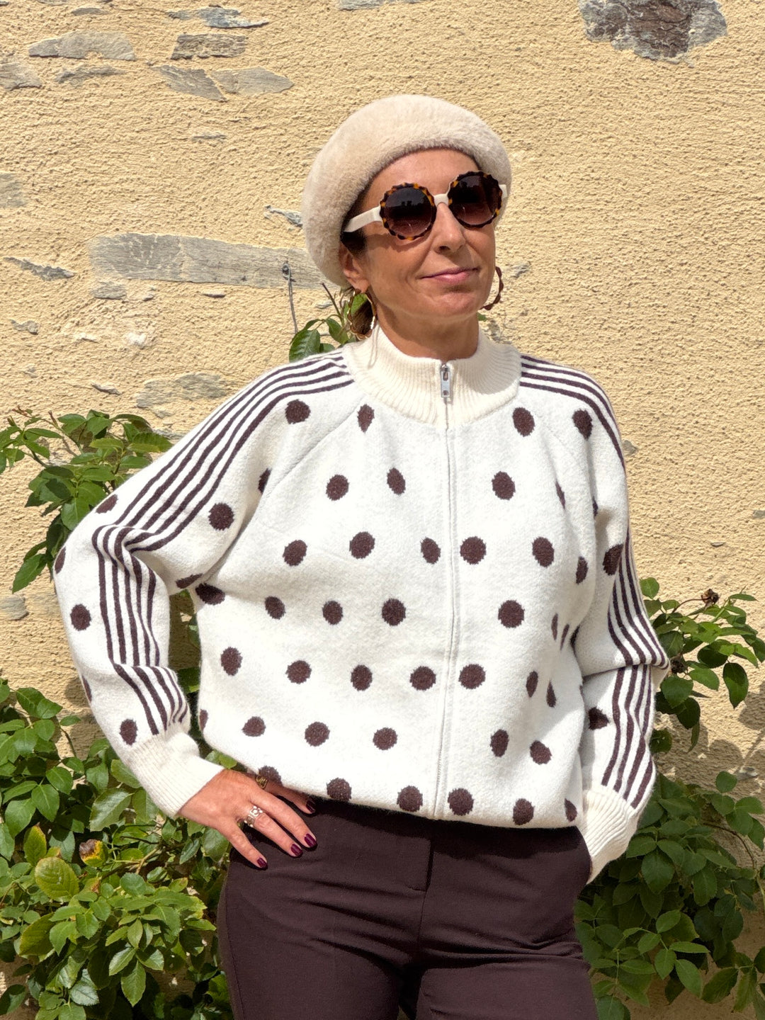 Gilet pois chocolat fond écru NELIA