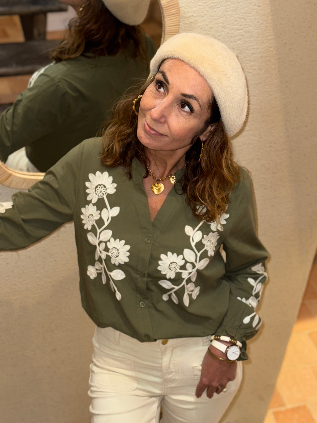 Chemise kaki broderies florales écrues ELISABETH