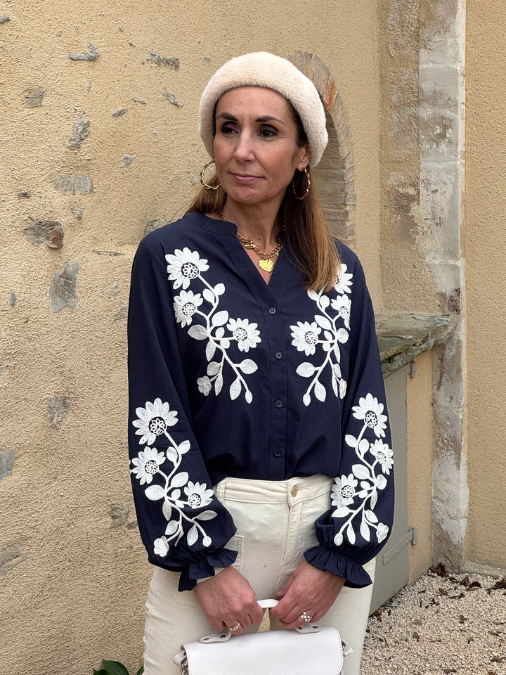 Chemise marine broderies florales écrues ELISABETH