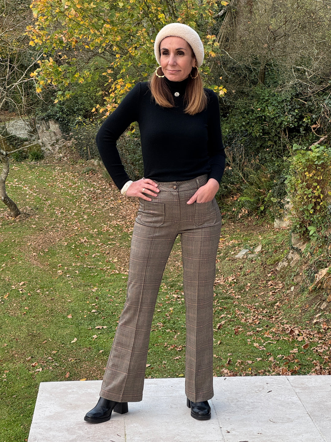 Hose mit schottischem Hippocampus-Print