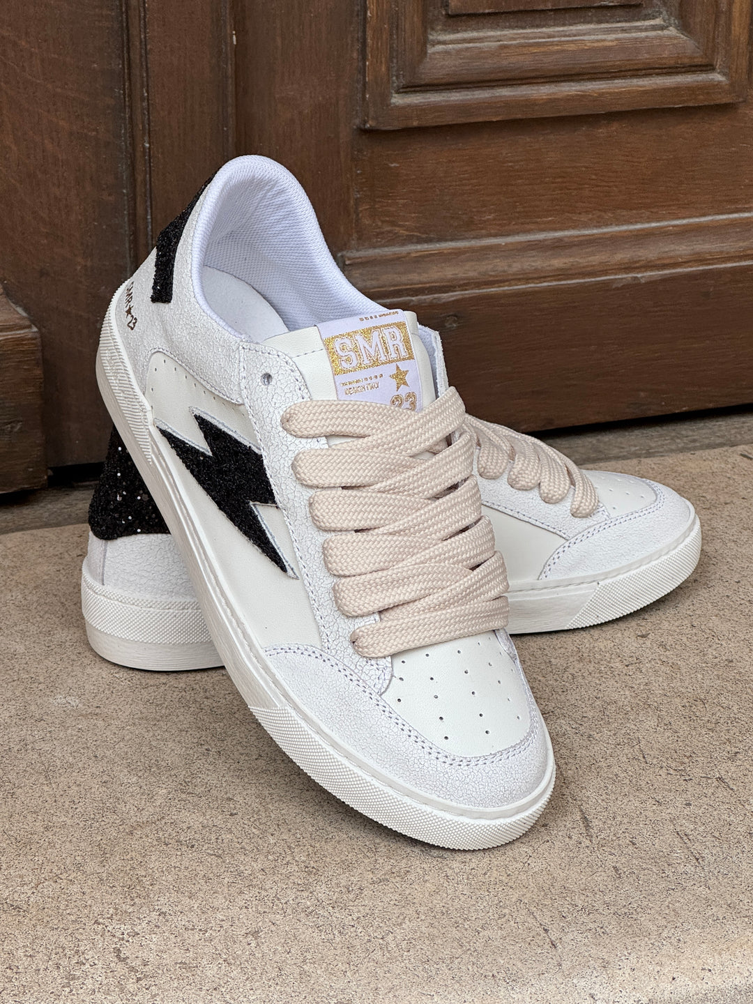 Basket cuir blanc éclair noir à paillettes NOUBAR D424 Semerdjian