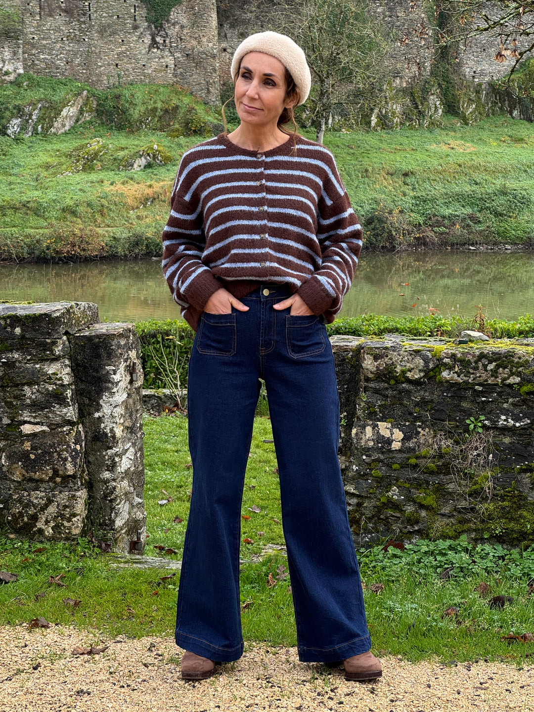 Gilet motif rayé bleu ciel chocolat col rond MELISSA