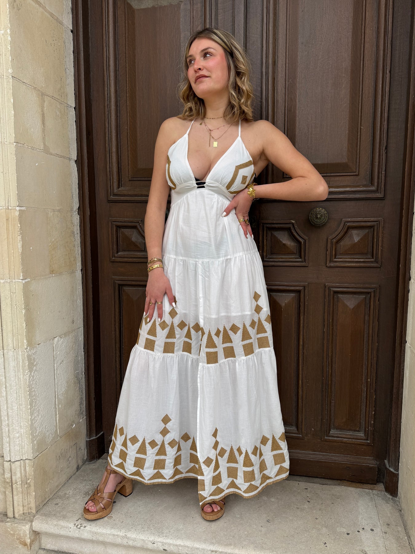 Robe Longue En Marron Rayée À Détail Anneau | Robes | PLT FR Robe Longue En Marron Rayée À Détail Anneau | Robes | PLT FR