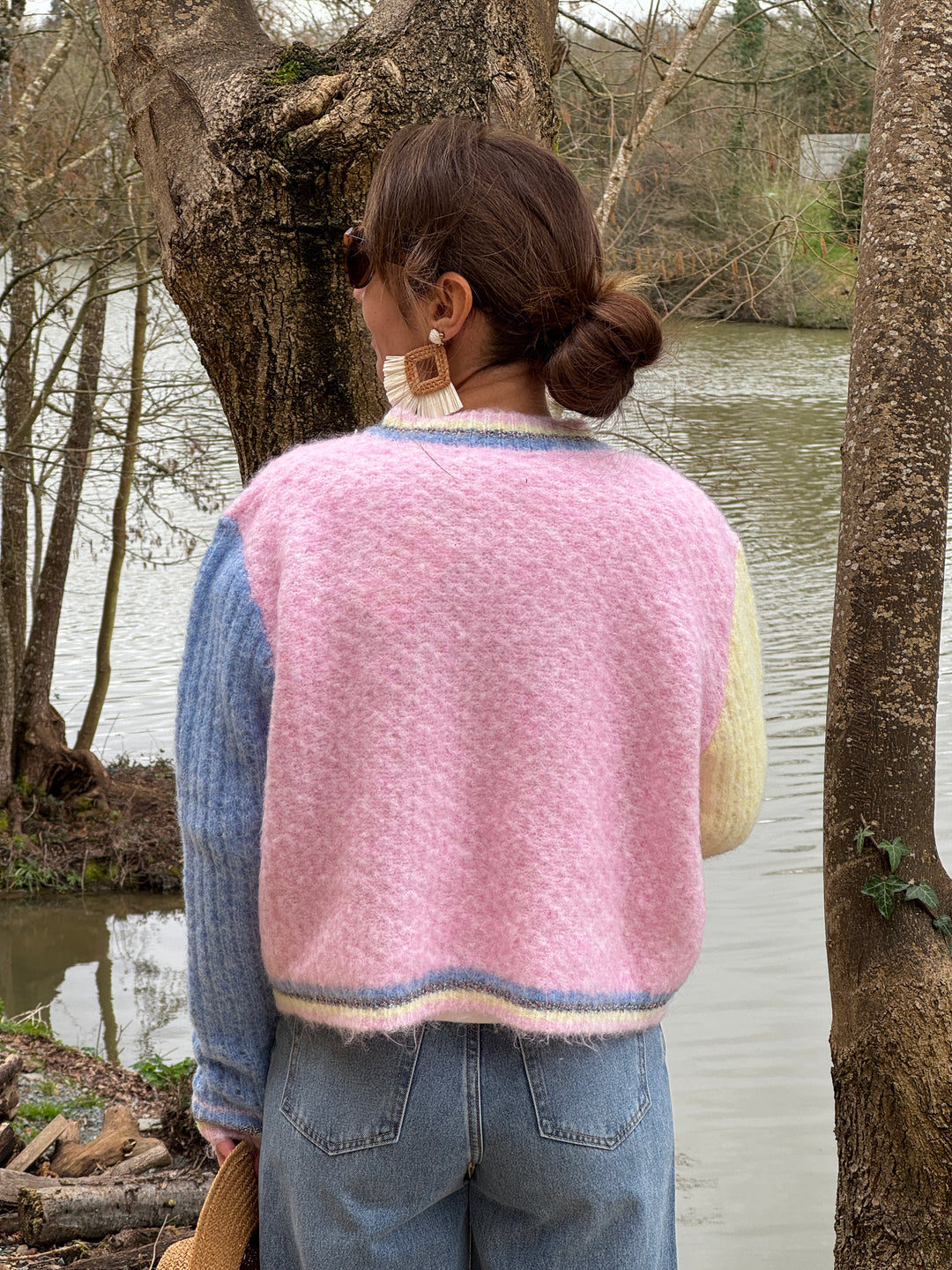 Gilet jaune bleu rose liseré brillant BERTILLE