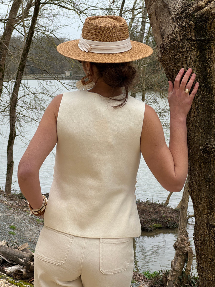 LEANDRE beige ärmellose Weste mit V-Ausschnitt