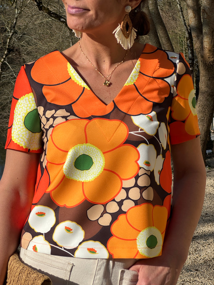 SEVENTIES Top No. 136 Brown Seahorse