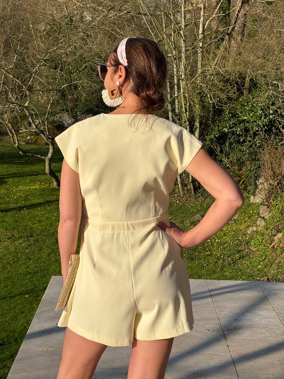 Combishort jaune bouton bijou corolle AELIS