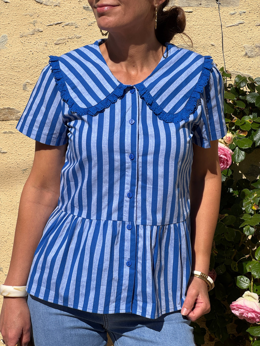 Top col claudine rayures tennis bleu roi fond bleu clair NAIA