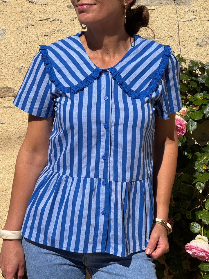 Top col claudine rayures tennis bleu roi fond bleu clair NAIA
