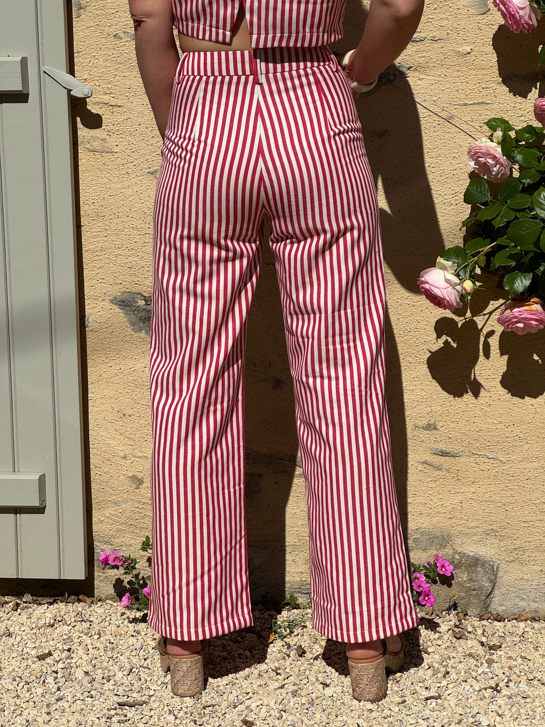 Pantalon beige rayures tennis rouges ALEX