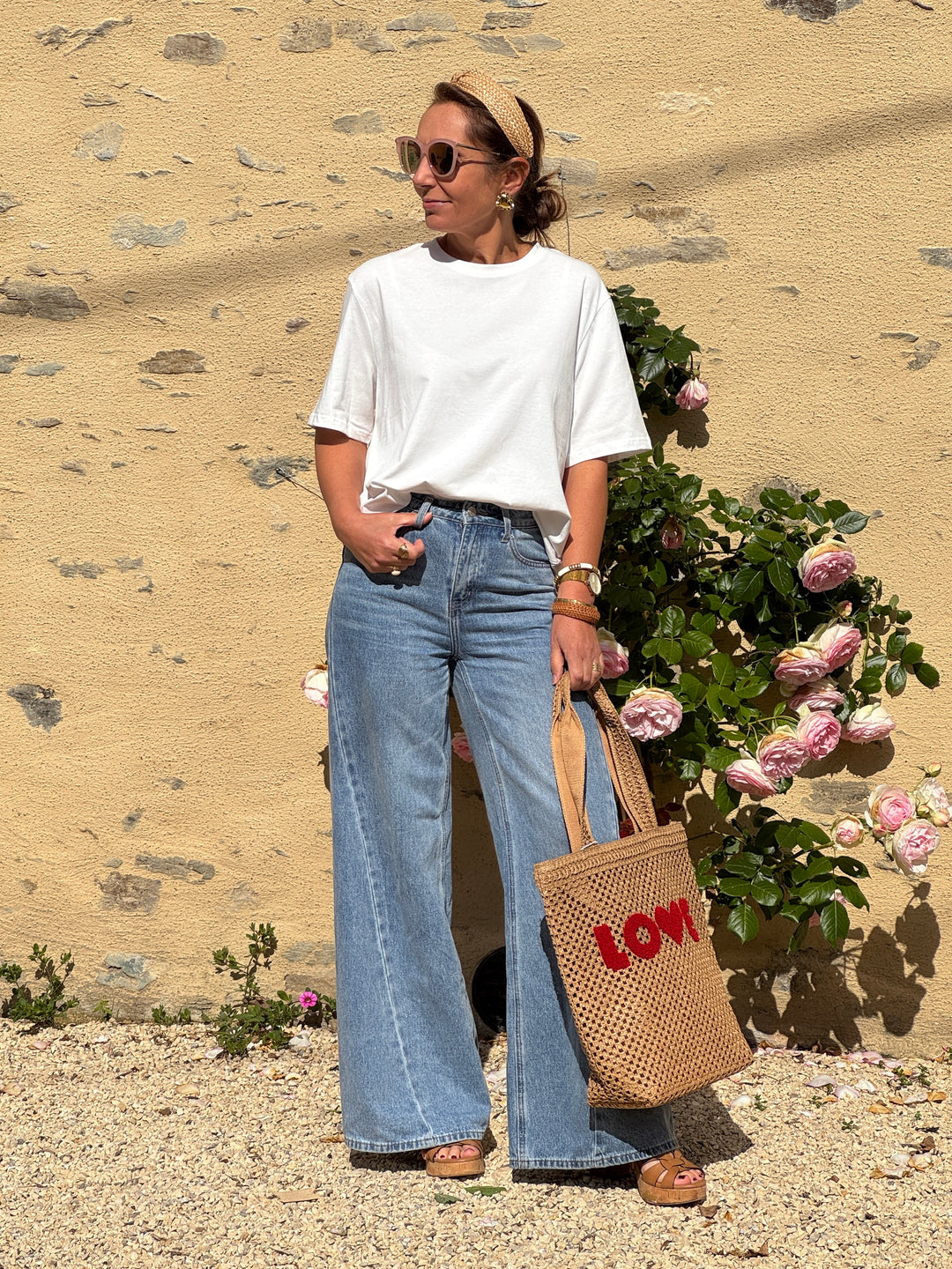 Tee-shirt blanc cœur rouge ajouré dos NAYA