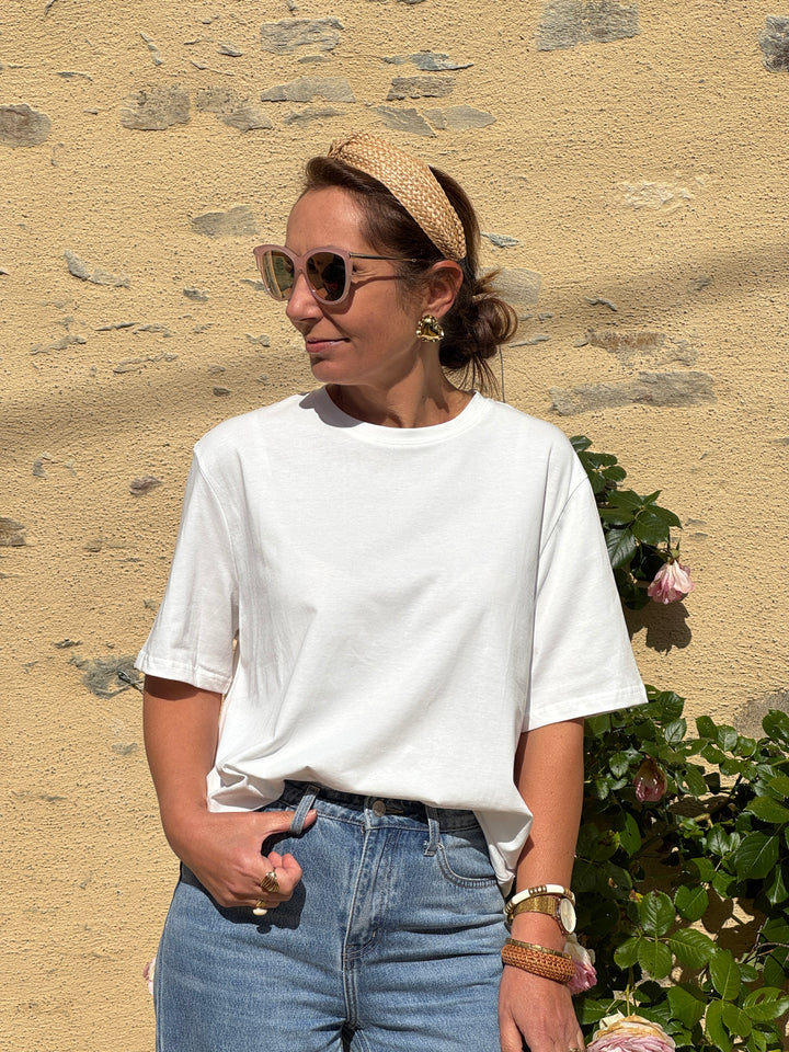 Tee-shirt blanc cœur rouge ajouré dos NAYA