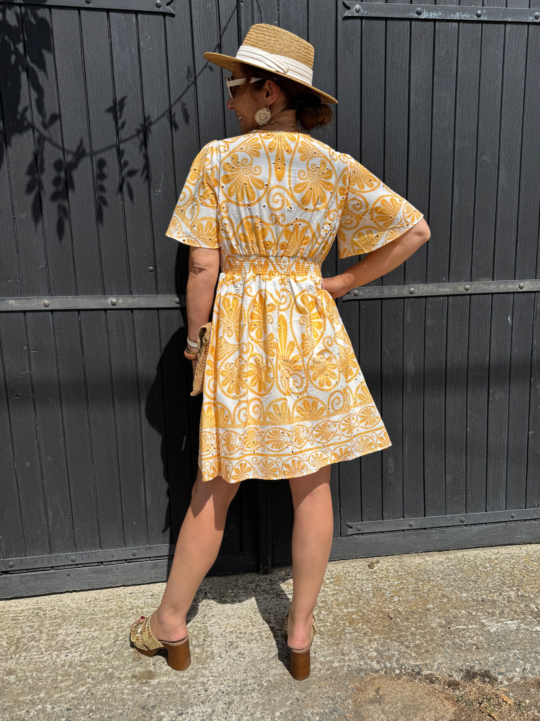 Robe courte blanche imprimé florale jaune LOUISE