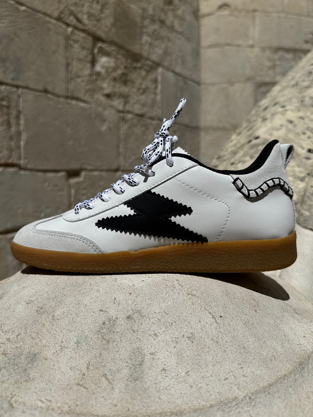 Basket blanche éclair noir ASHLEY C396 Semerdjian