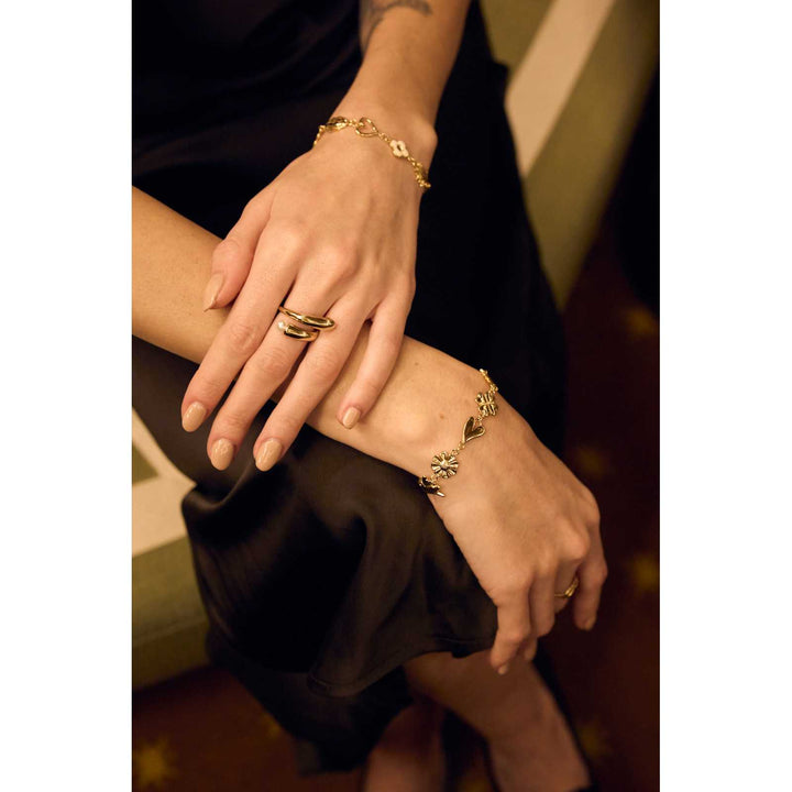 Drop rings with mother-of-pearl and stainless steel