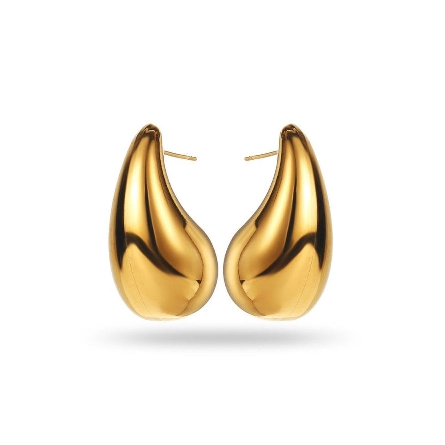 Boucles d’oreilles dorées forme goutte d’eau moyenne, 3 cm, résistantes à l’eau et hypoallergéniques.