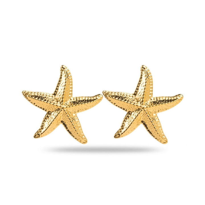 Boucles d’oreilles dorées en forme d’étoile de mer avec texture, 4 cm, résistantes à l’eau et hypoallergéniques.