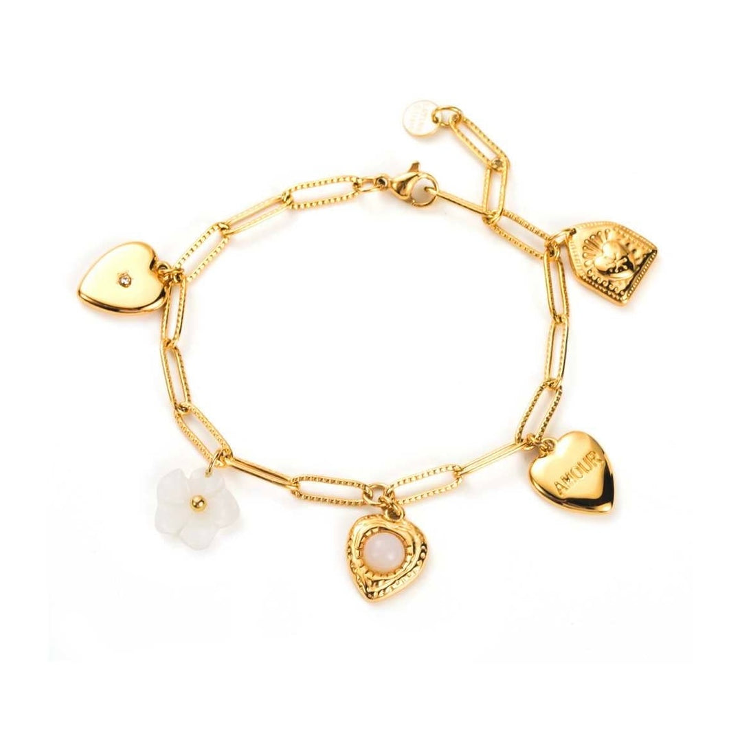Bracelet doré en acier inoxydable à chaîne entrelacée avec breloques cœur, amour, fleur blanche et médaillon – Bijou réglable et hypoallergénique