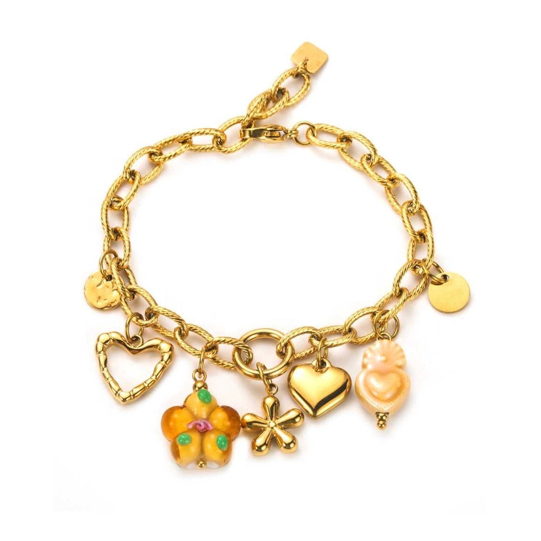 Bracelet doré à maillons avec breloques cœur et fleur en résine orange, acier inoxydable hypoallergénique et résistant à l’eau