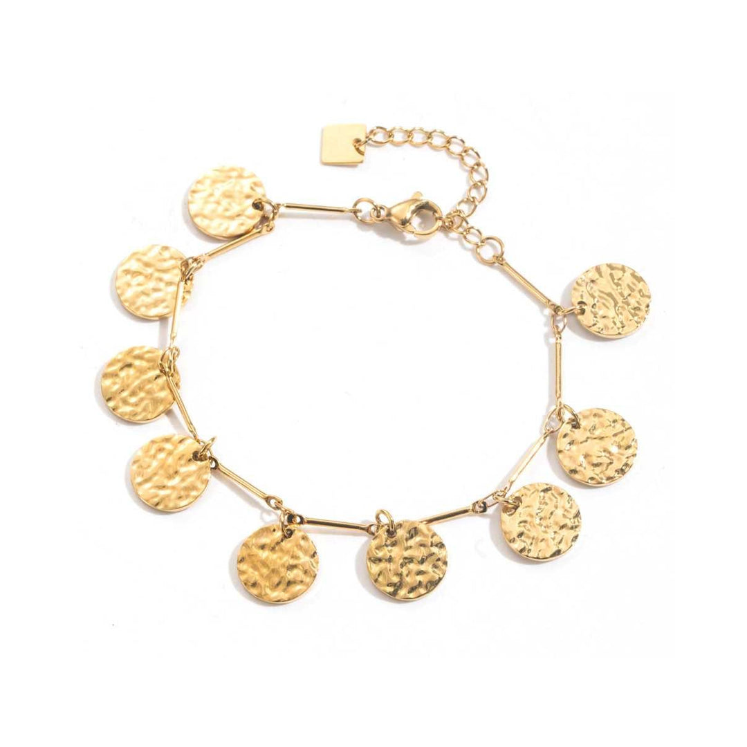 Bracelet doré maille fine avec breloques pièces martelées en acier inoxydable