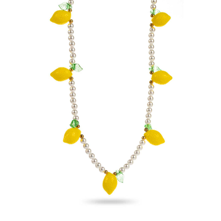 Collier en perles blanches avec pampilles citron – acier inoxydable hypoallergénique, résistant à l’eau, longueur réglable