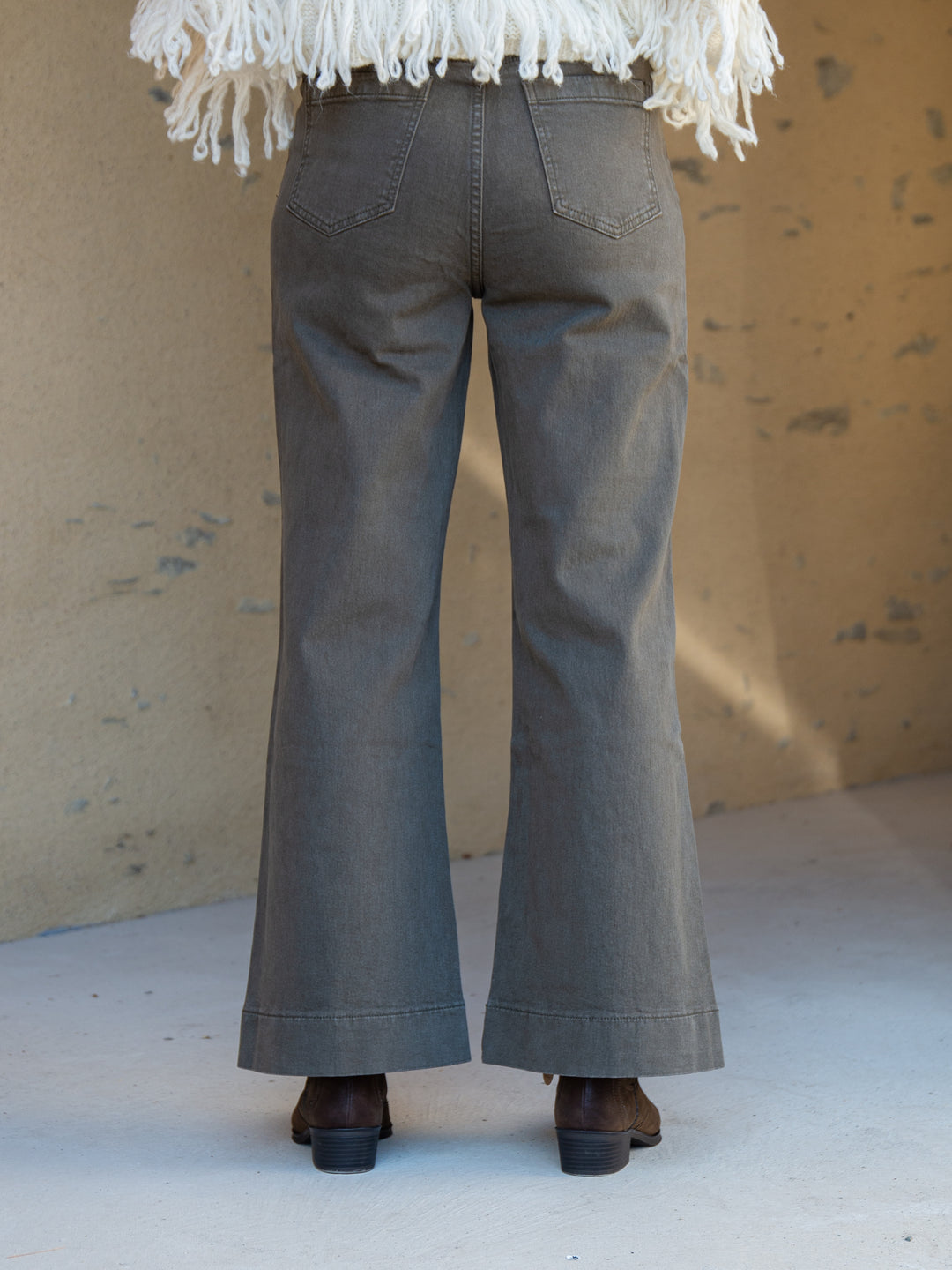 jean kaki GASPARETTE Oraije dos poches plaquées coupe droite évasée