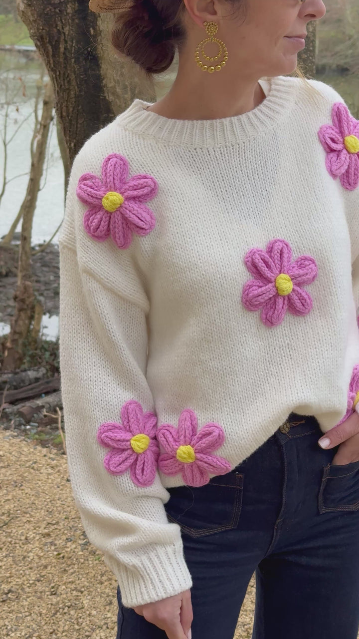 Pull écru marguerite rose col rond COQUELICOT