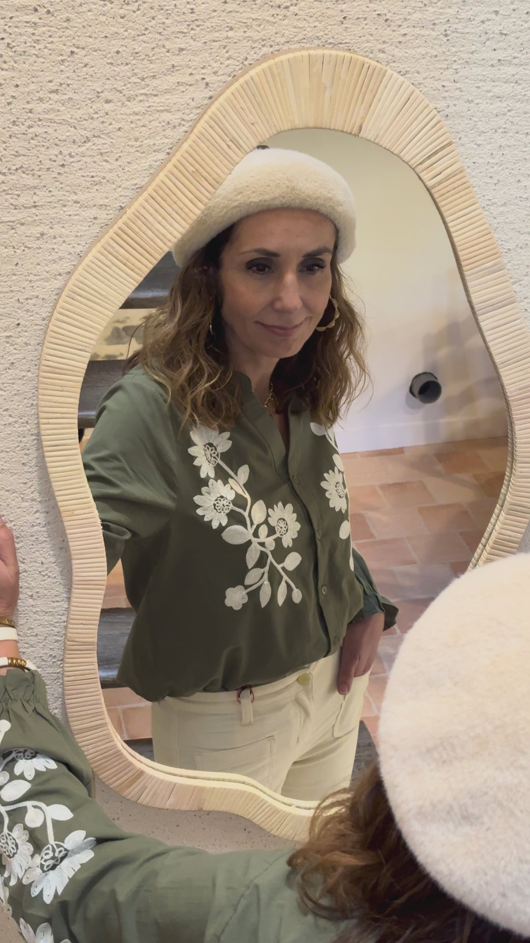 Chemise kaki broderies florales écrues ELISABETH